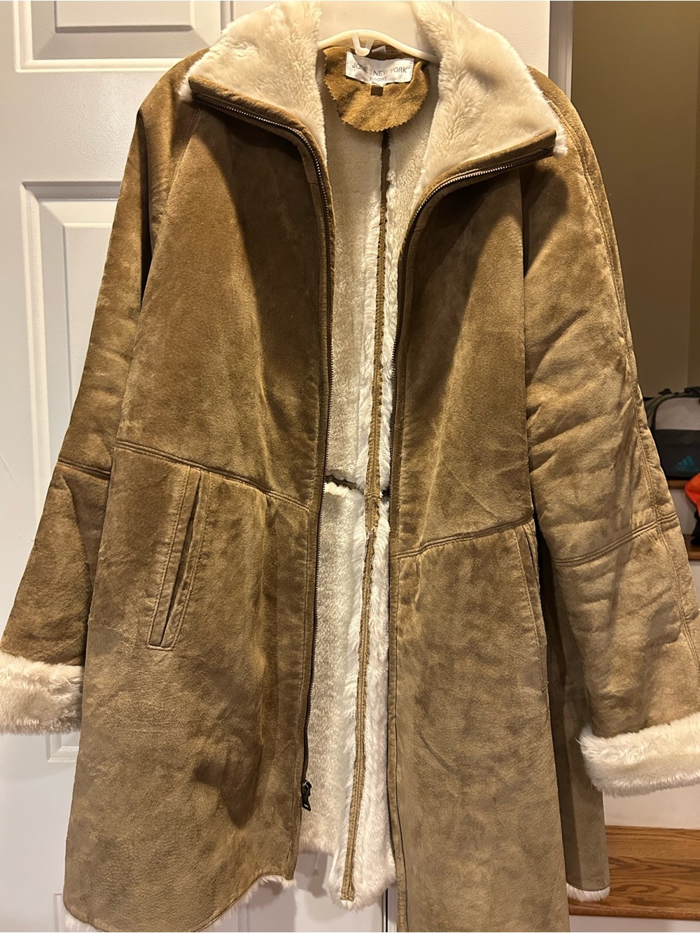 Jones New York Penny Lane Coat with Cream Shearling Lining size L